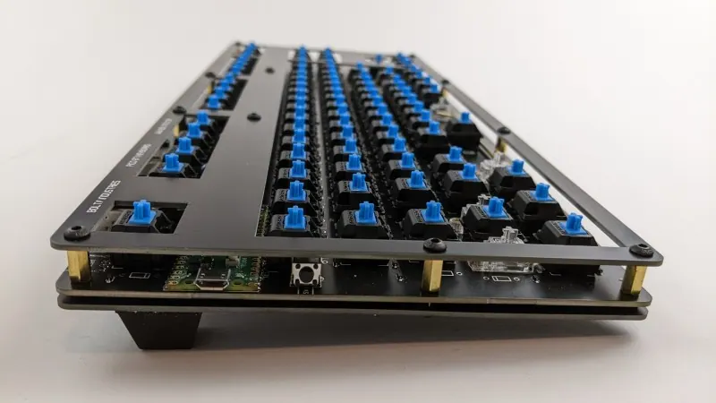 نحوه ارزیابی ریسک SMT از ظرفیت تولید و روندهای EMS تصویر مقاله برای آموزش ساخت PCB و خریداران PCBA